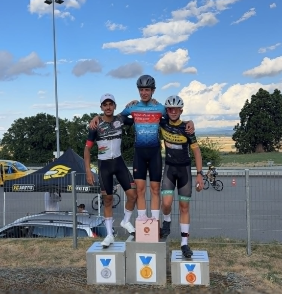 Emirati Cyclists Shine In Switzerland Alongside 500 Competitors